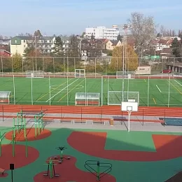 Školní hřiště při ZŠ Komenského 66 a&nbsp;ZŠ Komenského 68